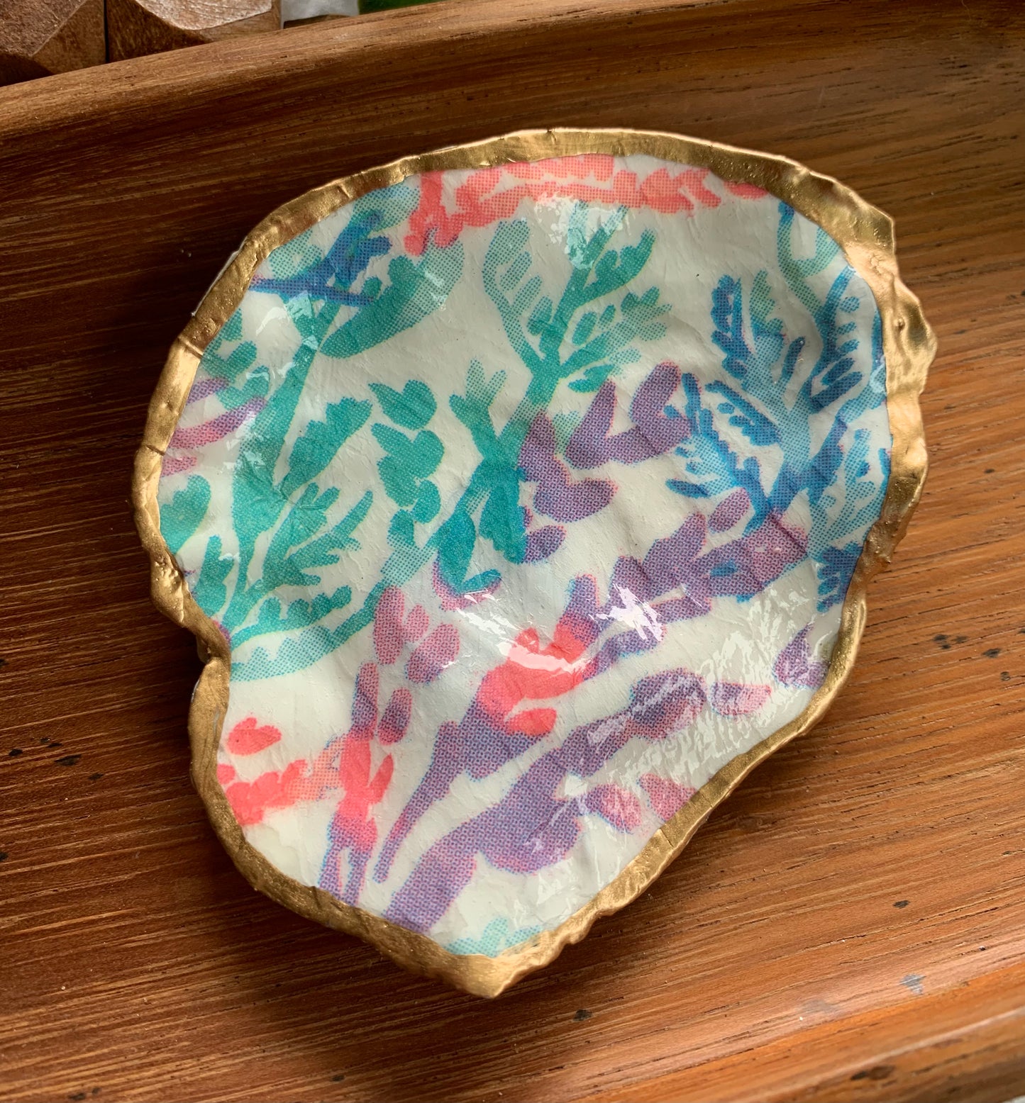 Decoupage Oyster Shell Dish: Coral Pattern