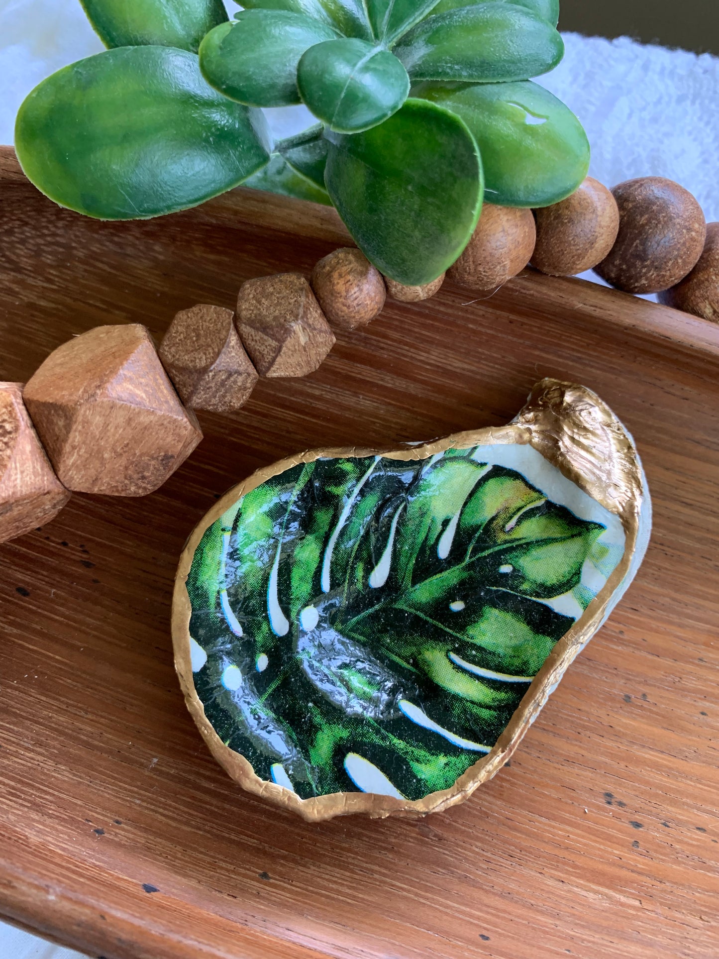 Decoupage Oyster Shell Dish: Monstera Leaf