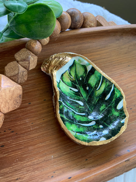 Decoupage Oyster Shell Dish: Monstera Leaf